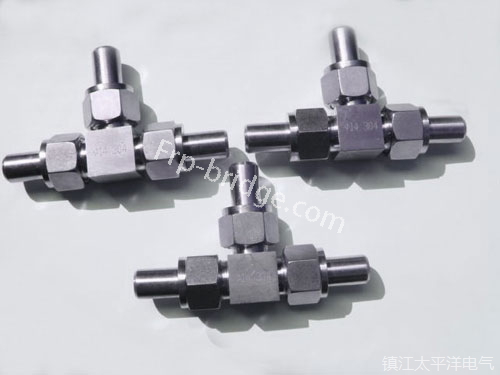 焊接三通(tong)接頭