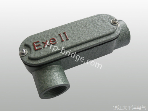 防(fang)爆右彎通穿線盒(hé)